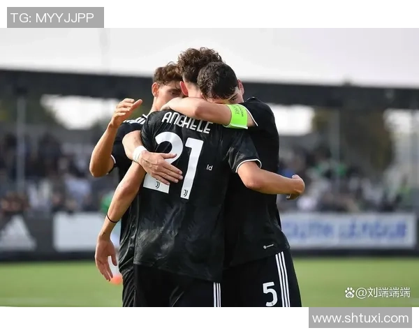 姐姐为尤文庆祝,国米大将怒删老友!家庭因足球敌对撕裂 姐姐为尤文庆祝,国米大将怒删老友!家庭因足球敌对撕裂